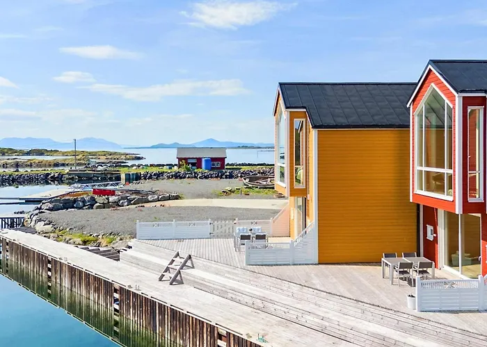 8 Person In Sandoy Дом отдыха Finnoy